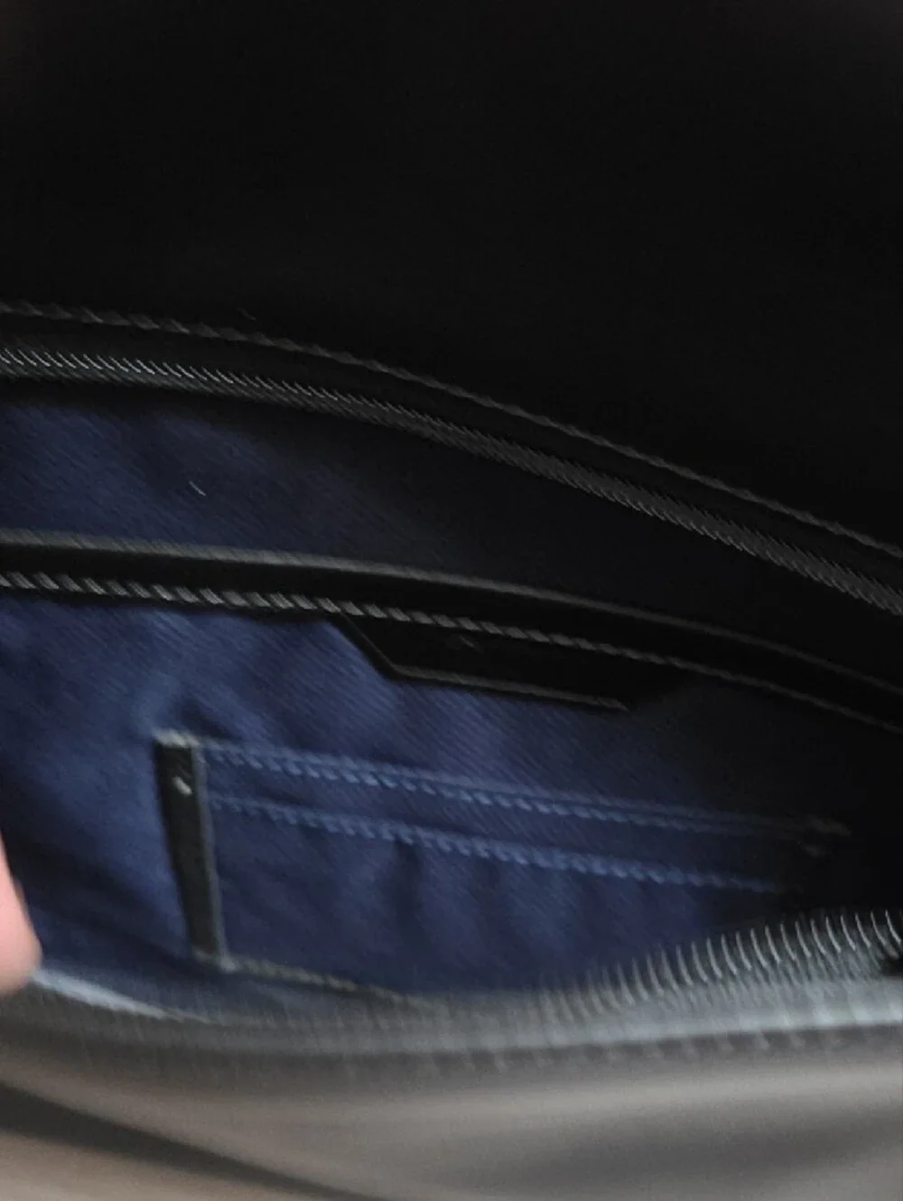 Tumi Black Leather Messenger Bag with Adjustable Strap